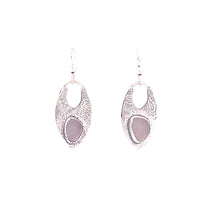 Load image into Gallery viewer, Lavender Sea glass Silver Earrings
