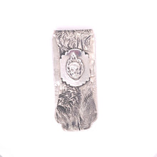 Load image into Gallery viewer, Reticulated Silver Skull Money Clip
